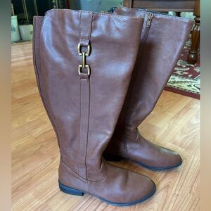 Extra wide leg brown riding boots